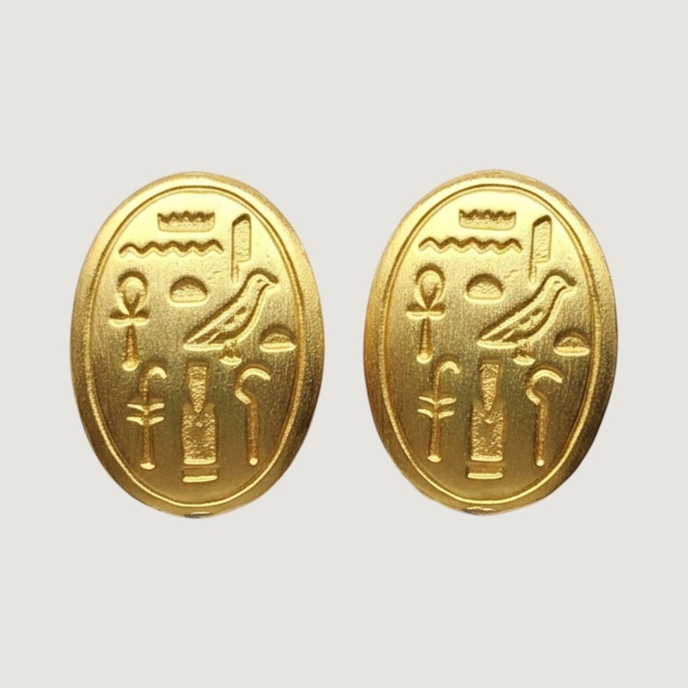 Vintage Egyptian Revival Hieroglyphic Oval Cartouche Clip On Earrings Cleopatra